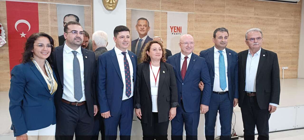 Menteşe’de Yeni Parti Ön Seçimi Başladı: İki Aday Başkanlık İçin Yarışıyor 12
